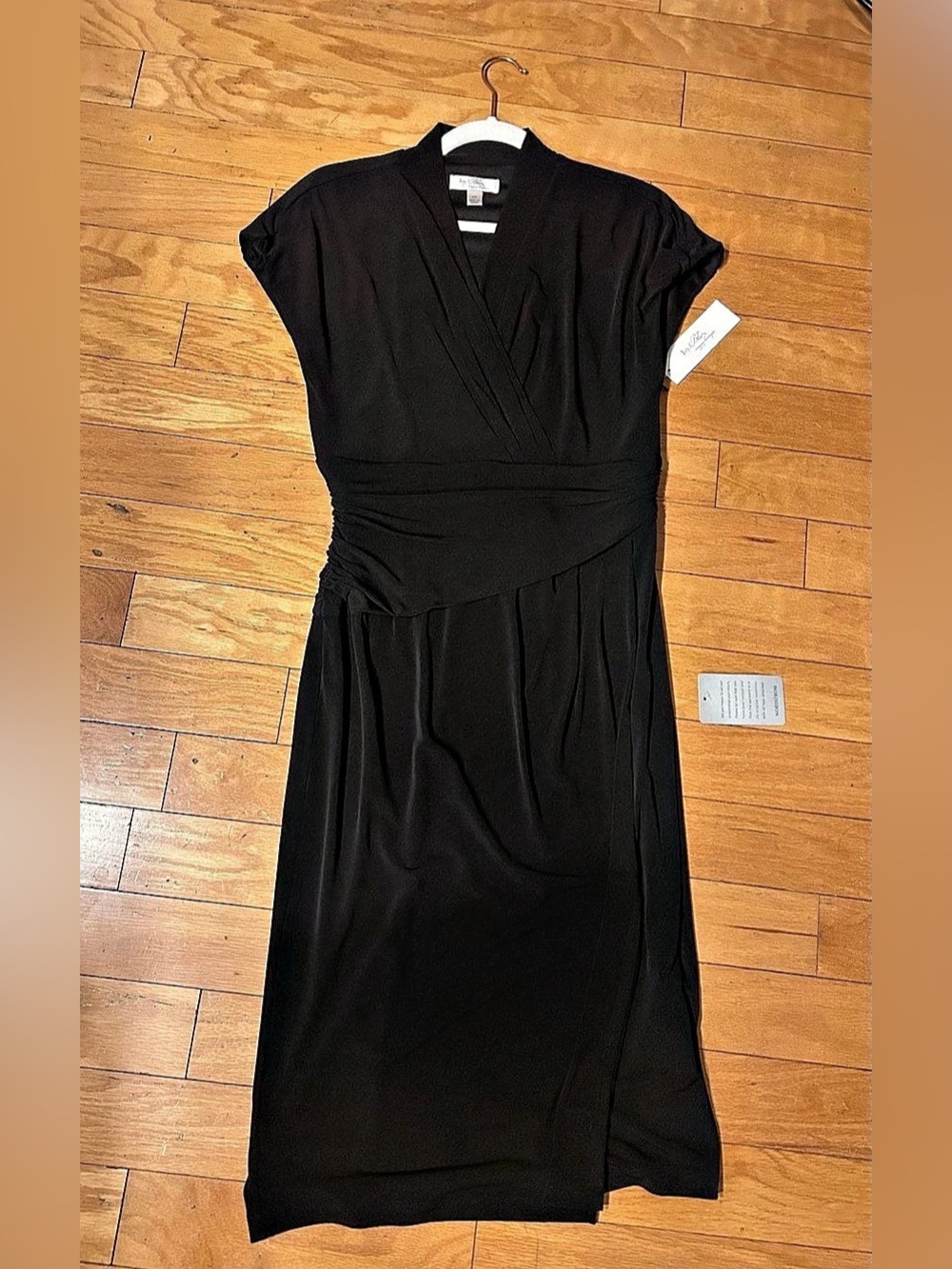 NWT Ivy & Blu Maggy (London) Boutique True Black Cap Sleeve Faux Wrap Dress 10